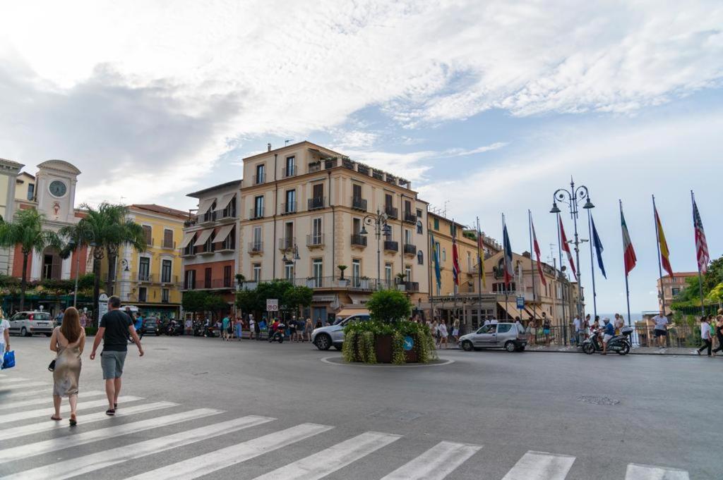 - Posizione Unica Nella Piazza Principale * Península Sorrentina