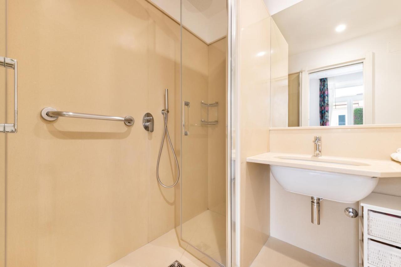 Apartamento - Posizione Unica Nella Piazza Principale